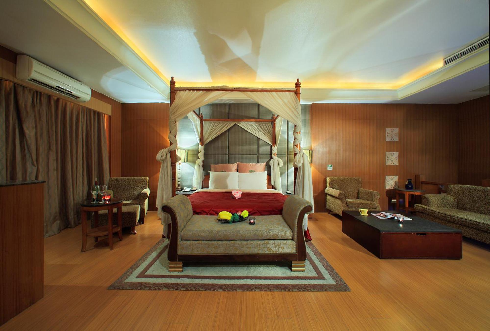 Roman Vacation Motel Dali Екстериор снимка